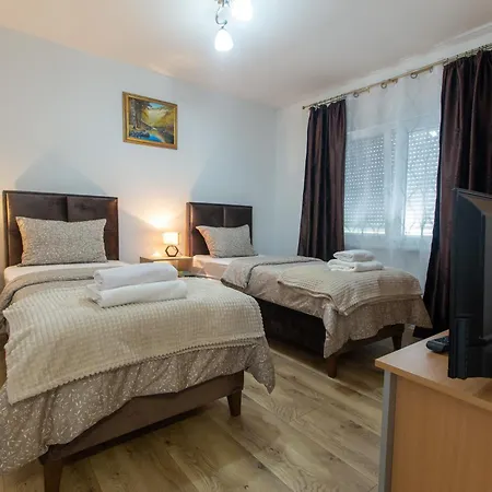 Calane 게스트하우스 Topola