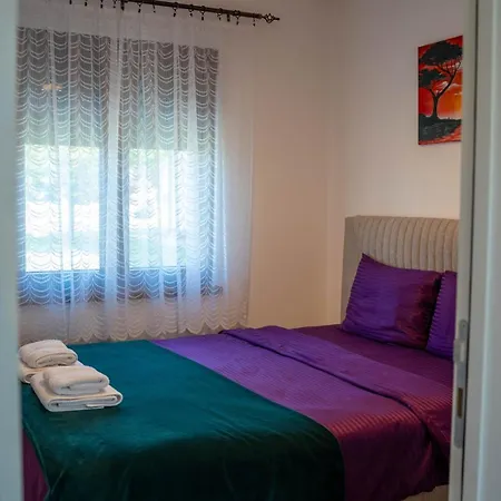 Calane 게스트하우스 *